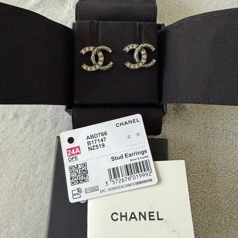 CHANEL Silver & Crystal CC Earrings - Picture 6 of 9